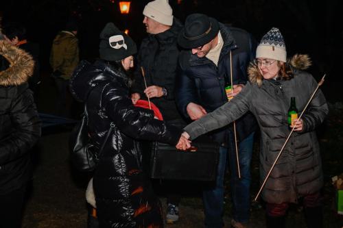 2024-11-29-adventempfang-und-zum-wuerstelgrillen-wirtschaftsclub-baden-15 78cadb